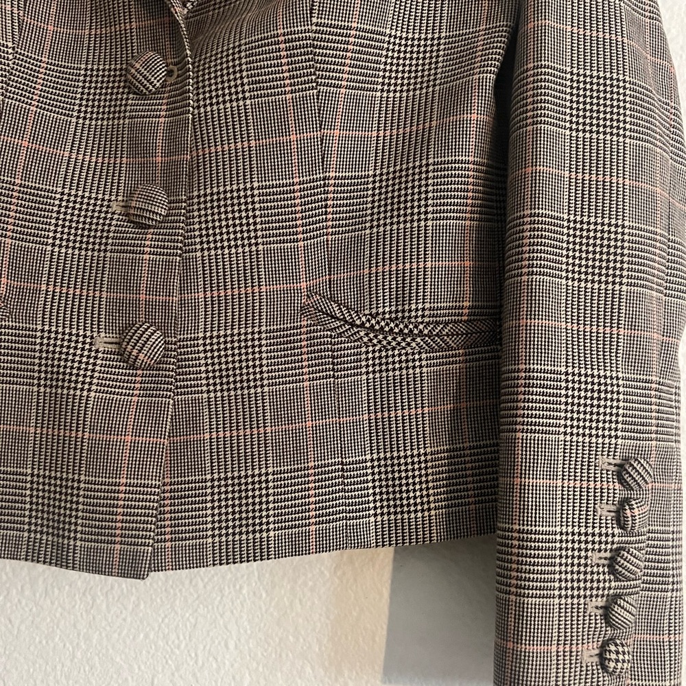 Plaid Pattern 3 Button Blazer, Two Front Pockets,… - image 1